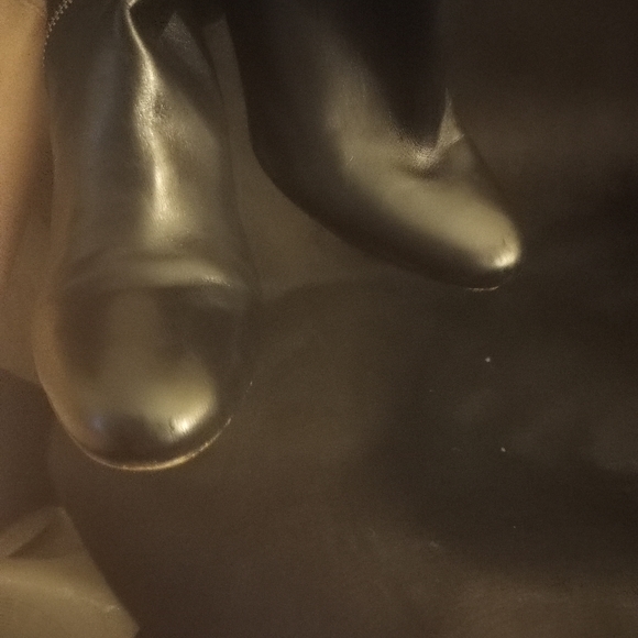 Micheal kors hi heel booties size 6 - Picture 3 of 12